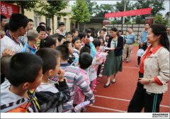 μпЭԱ־Ը߼Сѧһذͯ