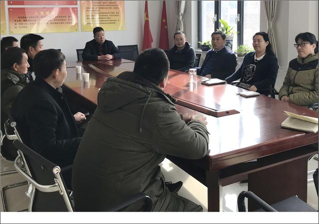 渭南市科协开展“送温暖 话发展”主题党日活动