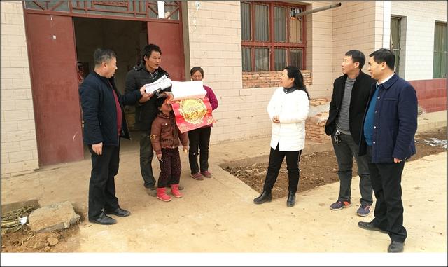 渭南市科协开展“送温暖 话发展”主题党日活动