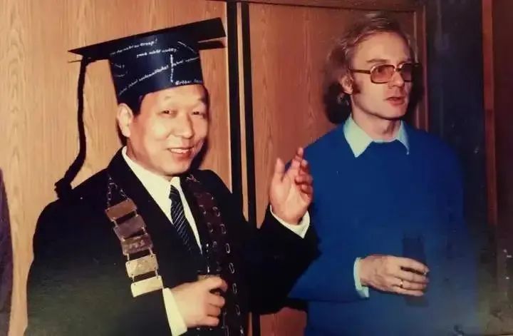 李德仁:俯首甘为孺子牛,要为国家创新到老 李德仁:俯首甘为孺子牛,要为国家创新到老